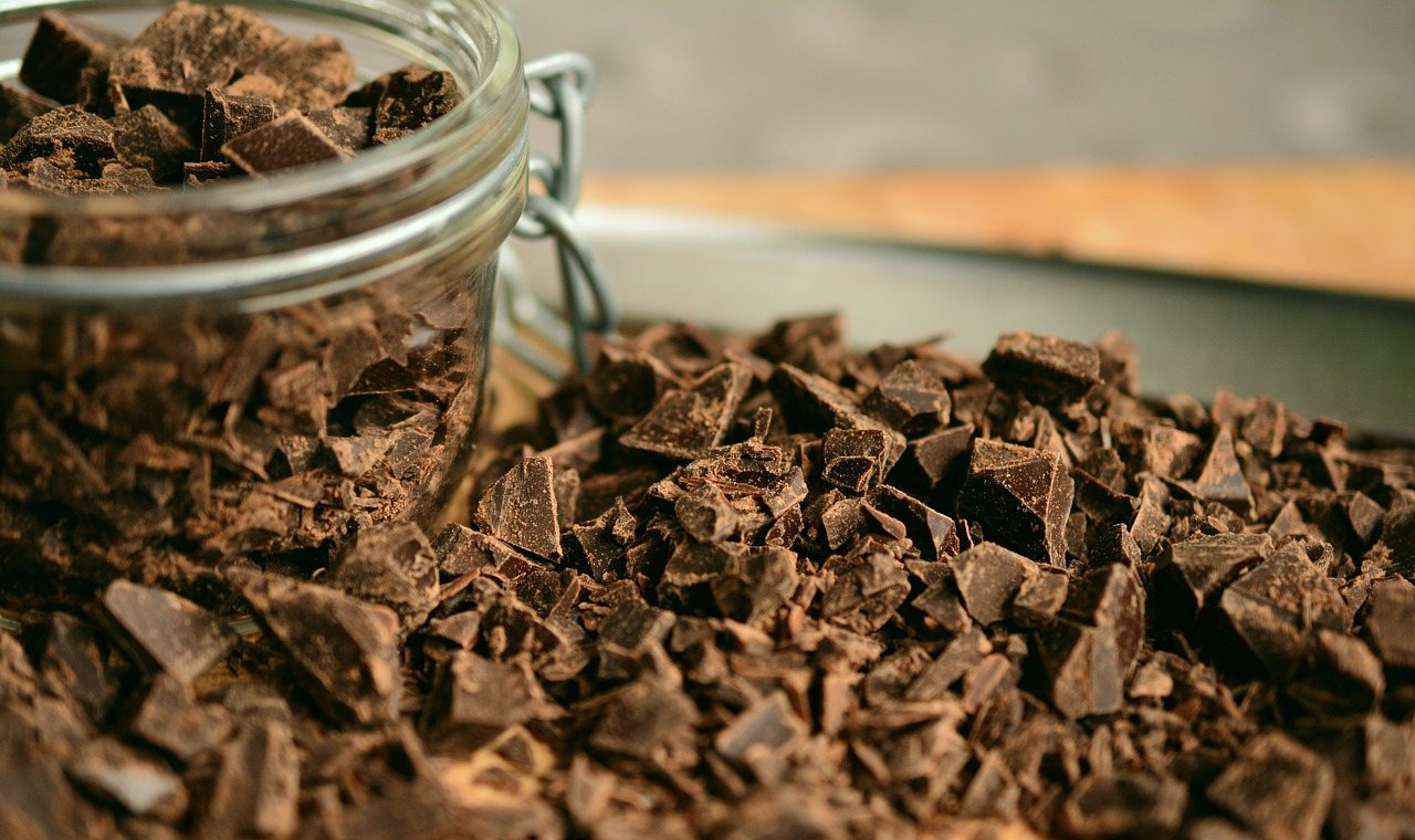 Dlaczego MUSISZ jeść czekoladę? Jest aż 7 powodów! 