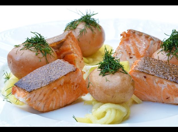 Dietetyczne obiady: pomysł na rybę 